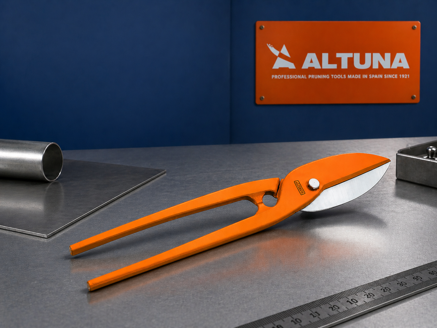 Tijeras de hojalater&iacute;a Altuna para corte t&eacute;cnico en metal
